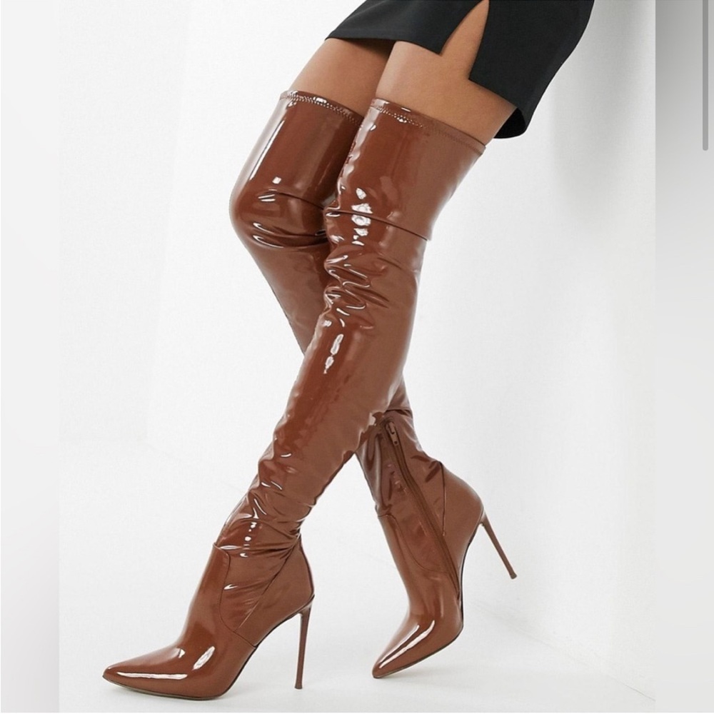 NWT Steve Madden Viktory Cognac Patent Leather Boots